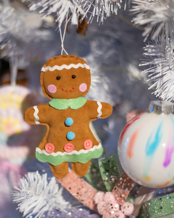 Gingerbread Girl - Pink Buttons - Image 2