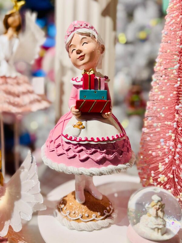 Mrs Claus in Pink - Image 2